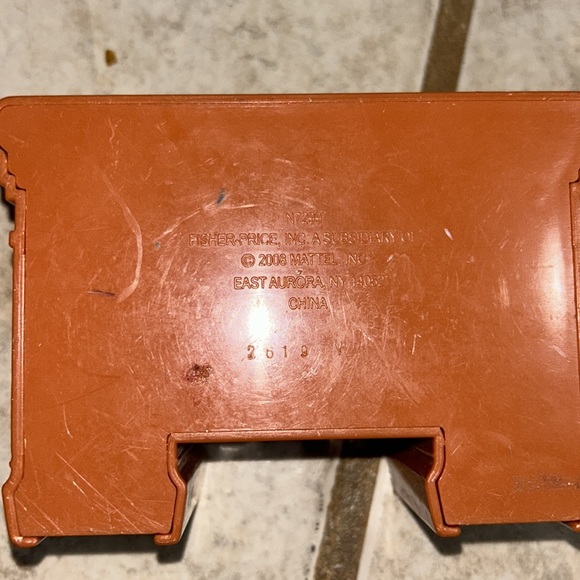 LOVING FAMILY DOLLHOUSE DINING ROOM BUFFET SIDEBOARD CABINET MATTEL FISHER-PRICE - Picture 3 of 5